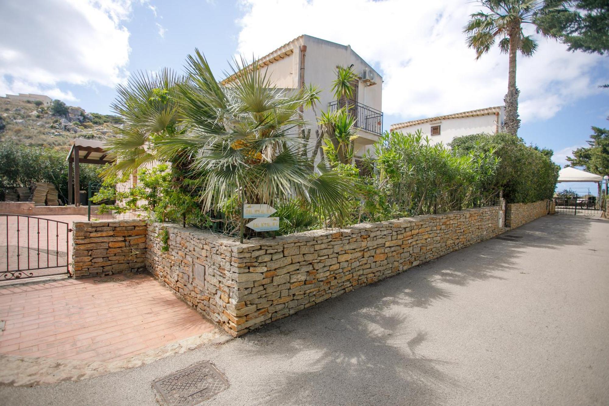 Sanvitotour- Residence Il Baglio Сан-Вито-Ло-Капо Экстерьер фото